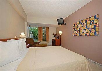 Quality Inn El Tuque Ponce Eksteriør billede